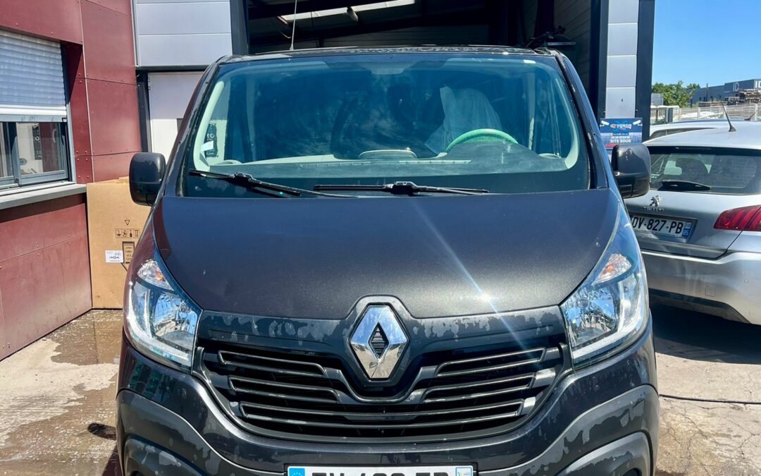 14990 EUROS TRAFIC 3 DCI 120CV 6 PLACES ANNEE 2019 150000 KMS R LINK RENAULT