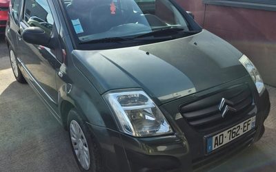 4200 euros ttc CITROEN C2 1.1 60CV ANNEE 2009 AVEC SEULEMENT 99500 KMS .REVISION COMPLETE EFFECTUEE CT OK.GARANTIE 3 MOIS